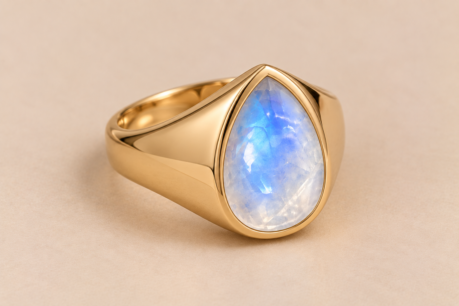 Moonstone Moonstone Signet Ring – Unique Gemstone Jewellery
